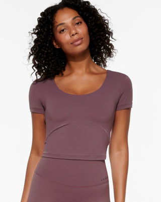 ATWOOD SCOOP NECK FITTED TEE GRAPE