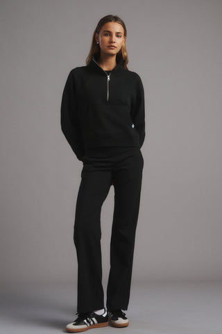 ESSENTIAL HALF-ZIP DELUXE SWEATER BLK