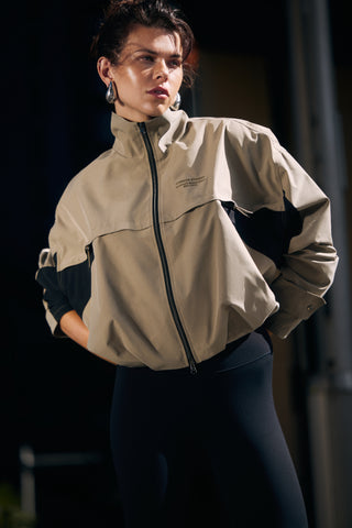 SUMMIT FUNNEL NECK JACKET