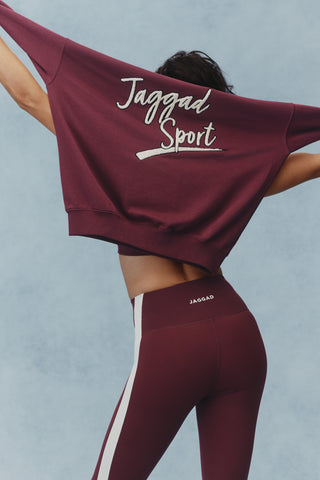 SCRIPT SIGNATURE SWEATER CHERRY