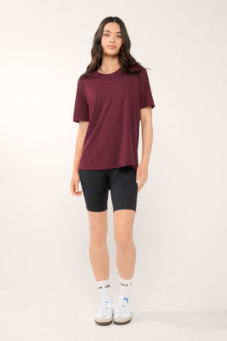 CIRCUIT CLASSIC TEE CHERRY