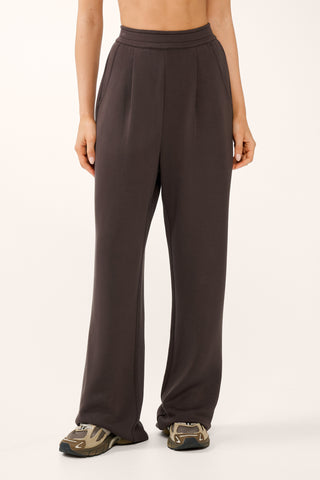 GRADUATE PLEAT PANT COFFEE BEAN