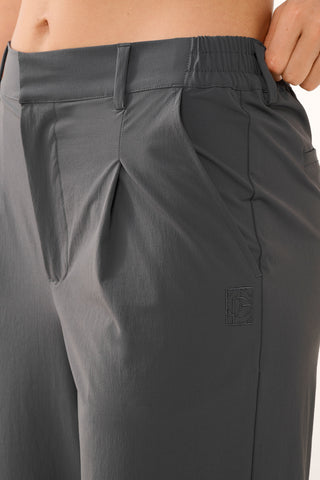 VIVID ACTIVE TAILORED PANT GRAPHITE
