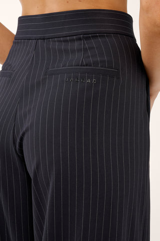DRIFT PLEAT PANT NAVY PINSTRIPE