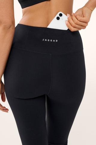 ASTOR ACTIVE FLARE PANT BLACK
