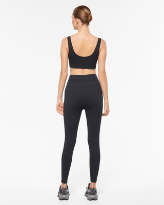 FUSION SEAMLESS CROP TOP BLACK