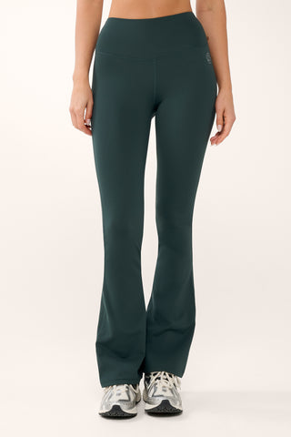 TERRAIN ACTIVE FLARE THERMATECH PANT PINE GREEN