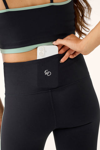 SUMMER CLUB ANKLE BITER ULTRA FLEX LEGGING BLACK