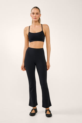ASTOR CROPPED ACTIVE FLARE PANT BLACK