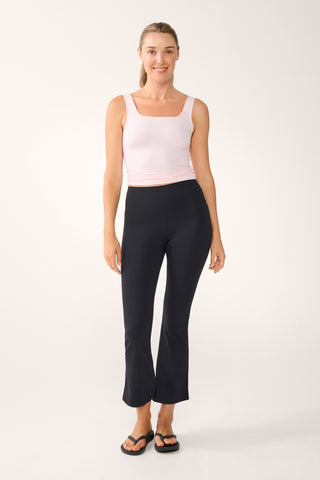 ASTOR CROPPED ACTIVE FLARE PANT BLACK