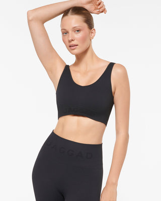 FUSION SEAMLESS CROP TOP BLACK