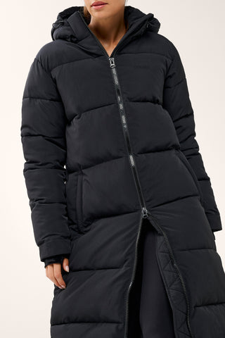ESSENTIAL LONGLINE PUFFER JACKET BLACK