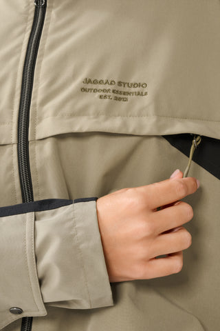 SUMMIT FUNNEL NECK JACKET