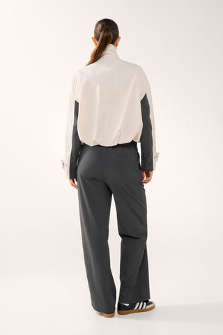 SUMMIT ZIP-THROUGH JACKET SWAN WHITE