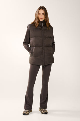 REVERSIBLE THERMAFLEECE VEST COFFEE BEAN