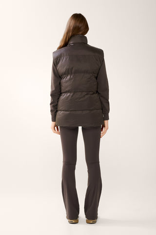 REVERSIBLE THERMAFLEECE VEST COFFEE BEAN