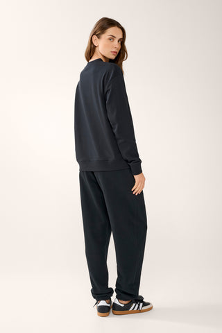 KEYLINE BOXY SWEATER BLACK
