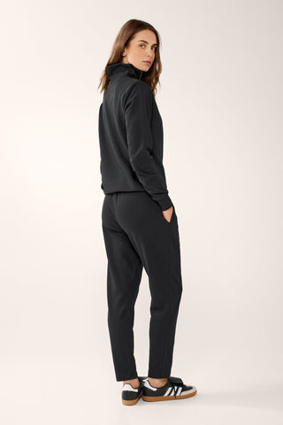 COLLEGE ZIP-NECK CLASSIC SWEATER BLACK