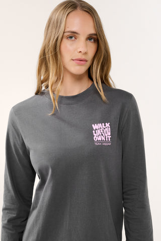 PENINSULA PRIMARY LONG SLEEVE TEE GRAPHITE