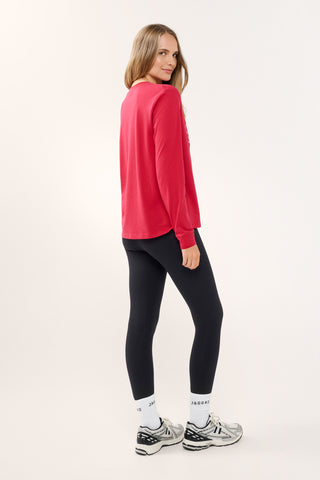 NEWPORT CLASSIC LONG SLEEVE TEE CRIMSON