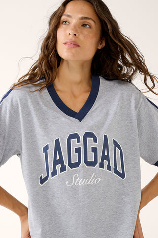 GRADUATE OVERSIZED V-NECK TEE GREY MARLE