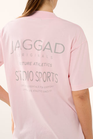 FUTURE ATHLETICS STAPLE TEE CHALK PINK