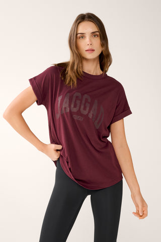 COLLEGIATE CUFFED SLEEVE TEE CHERRY