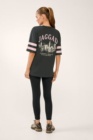 MANHATTAN SIGNATURE TEE GRAPHITE