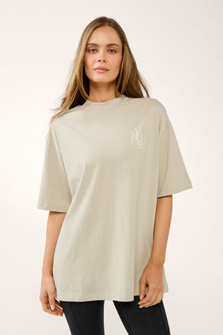 DRIFT STAPLE TEE STONE