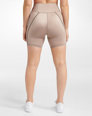 DOWNTOWN LUXE SPIN SHORT